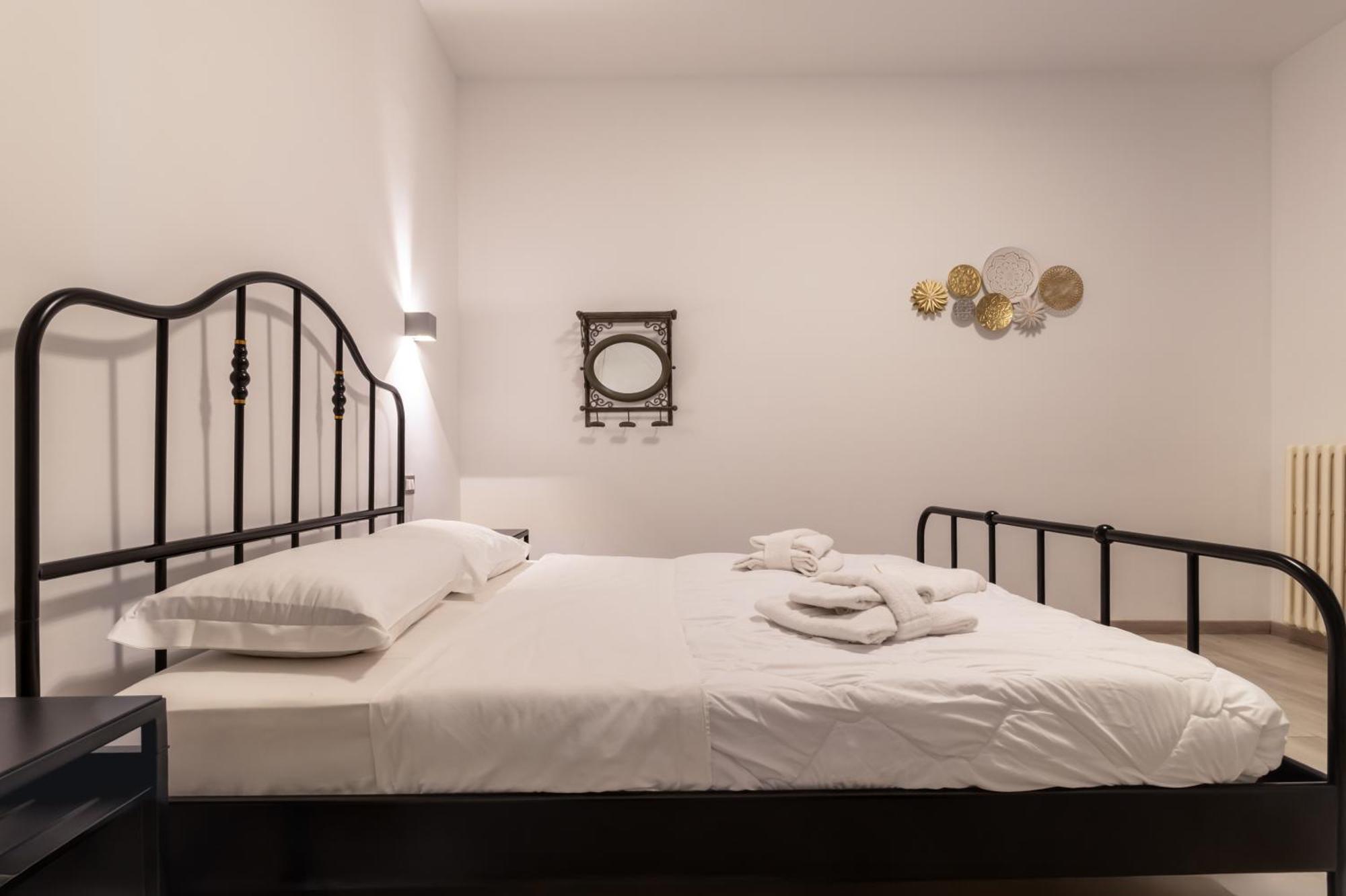 Il Quadrifoglio D4 Apartment By Wonderful Italy Sirmione Luaran gambar