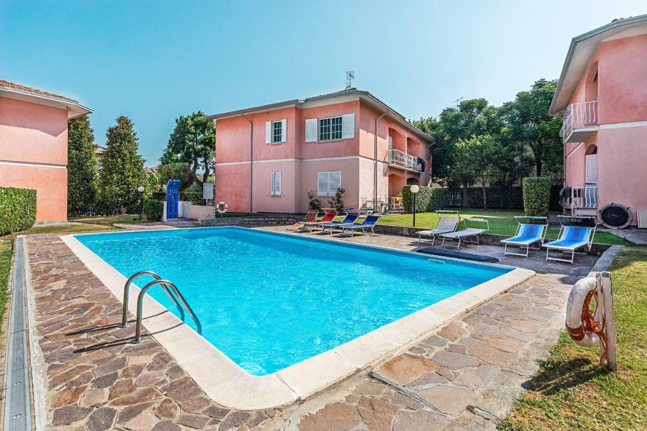 Il Quadrifoglio D4 Apartment By Wonderful Italy Sirmione Luaran gambar